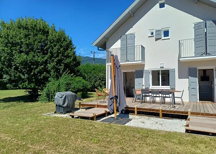 וילה Ressourcement Ideal Maison 5 Etoiles 2' Du סנט-ז'וריו